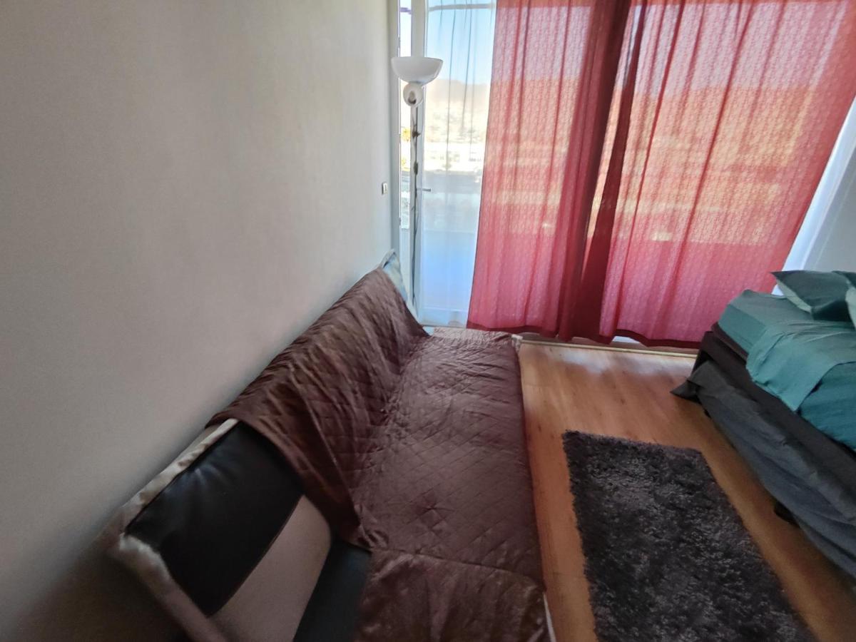 Copernico Amoblado 1dormi. 4 Personas 1est *